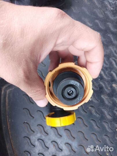 Крышка расширительного бачка Opel, Cruze, Aveo