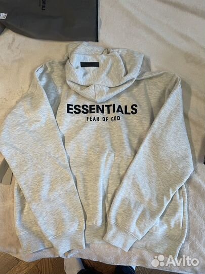 Кофта Essentials