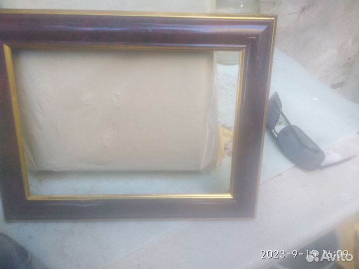 Рамки для фото и картин