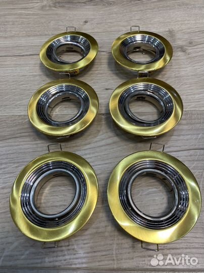 Встраиваемые потолочные светильники 6 шт