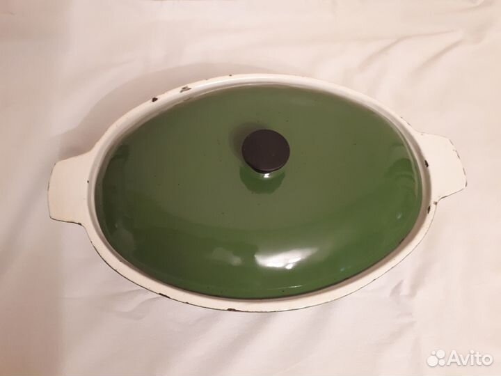Утятница чугунная эмалированная овальная.ссср.б/у