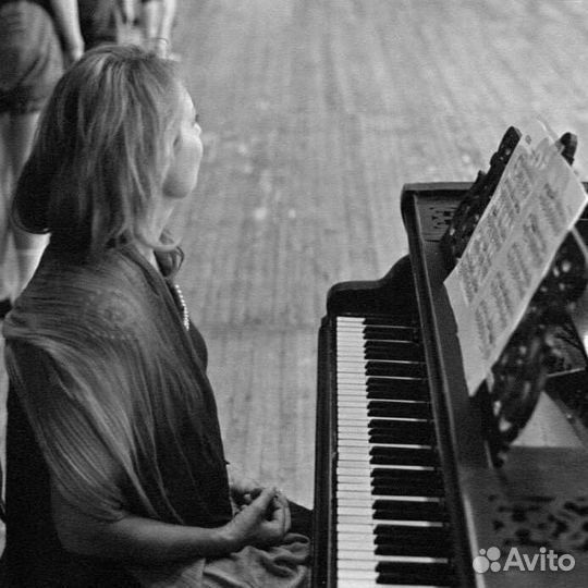 Уроки фортепиано и сольфеджио