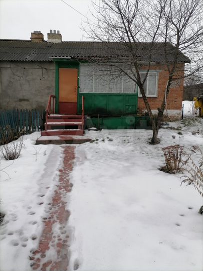 Дом 42 м² на участке 8 сот.