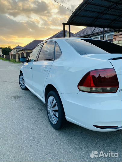 Volkswagen Polo 1.6 МТ, 2015, 193 000 км