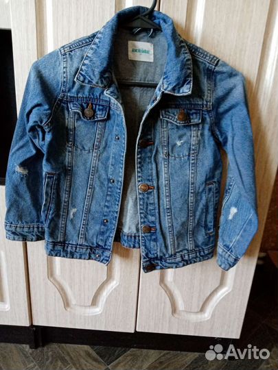 Джинсовая куртка