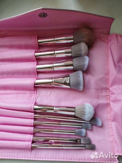 Кисти для макияжа