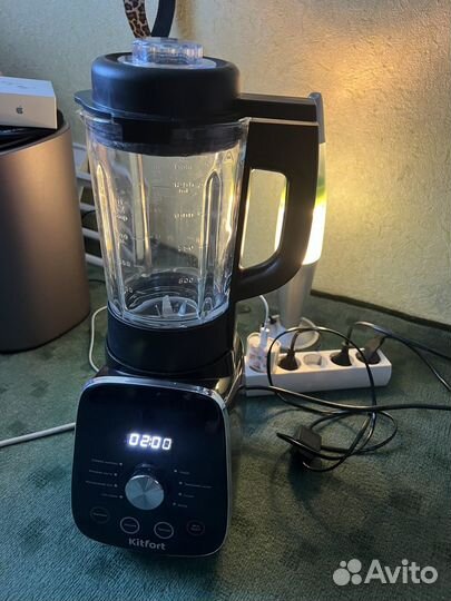Блендер-суповарка Kitfort идеальное состояние
