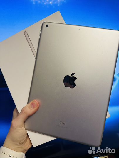 iPad 9 64 gb Wi Fi (на гарантии)