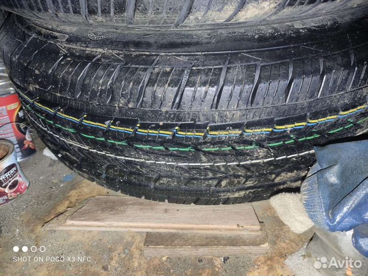 Continental ContiCrossContact LX2 215/65 R16