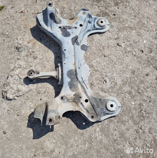 Передняя балка Skoda Octavia Tour A4