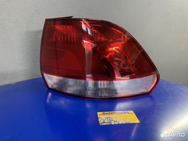 Фонарь задний правый volkswagen polo