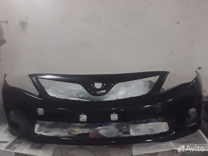 Бампер в цвет Тойота Королла до и рейстал