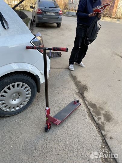 Трюковой самокат профессиональный