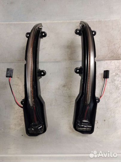 Повторитель поворота динамический Audi Q5 Q7 рест