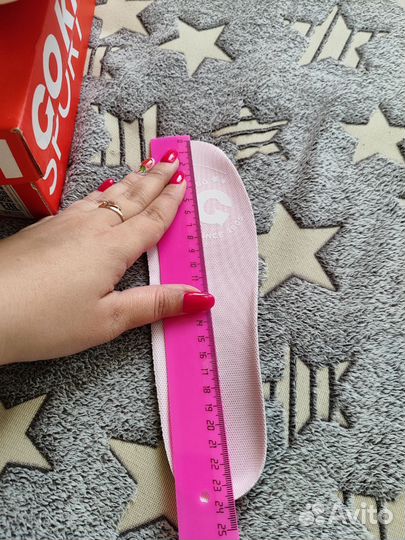 Кроссовки новые 37 размер