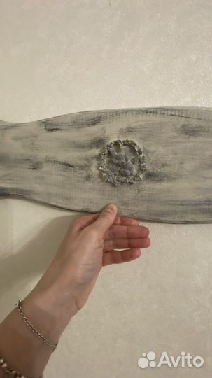 Вешалка настенная деревянная