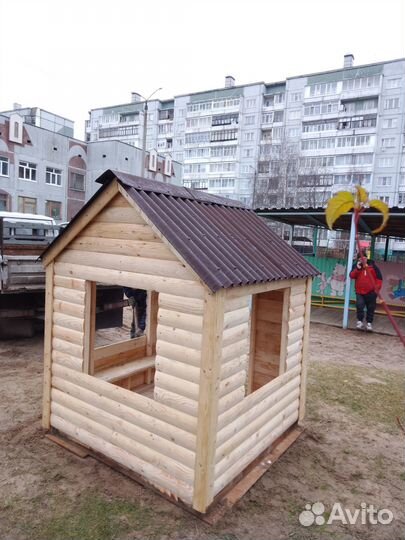 Детский игровой домик из дерева