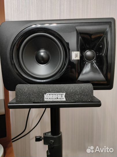 Студийные мониторы JBL 305p mkii, карта E-mu 0204