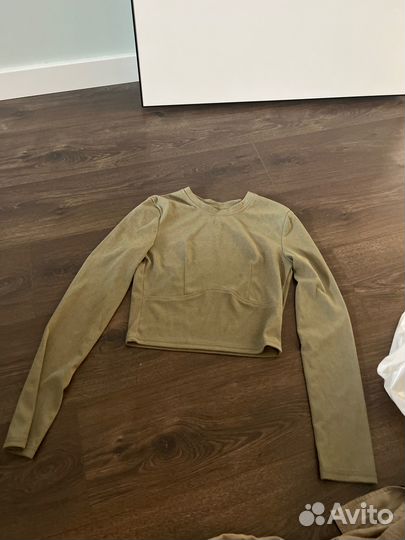 Лонгслив заленый женский