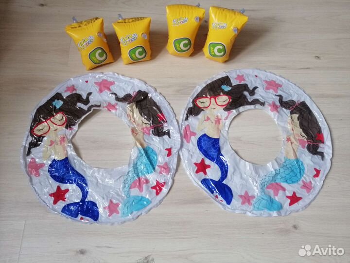 Круги для плавания и нарукавники для бассейна