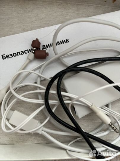 Микронаушник проводной