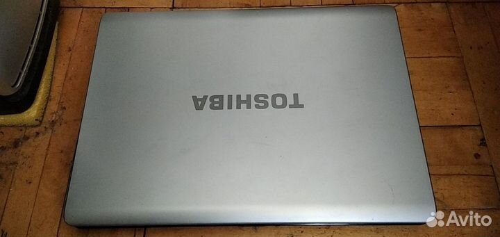 Ноутбуки на запчасти