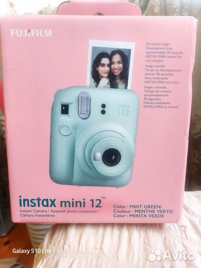 Фотоаппарат instax mini 12