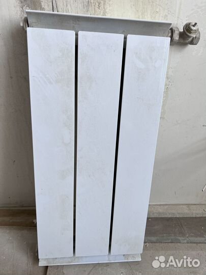 Батарея от застройщика (2 шт)