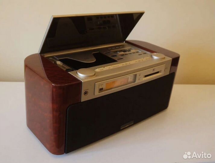 CD проигрователь Sony MD-7000