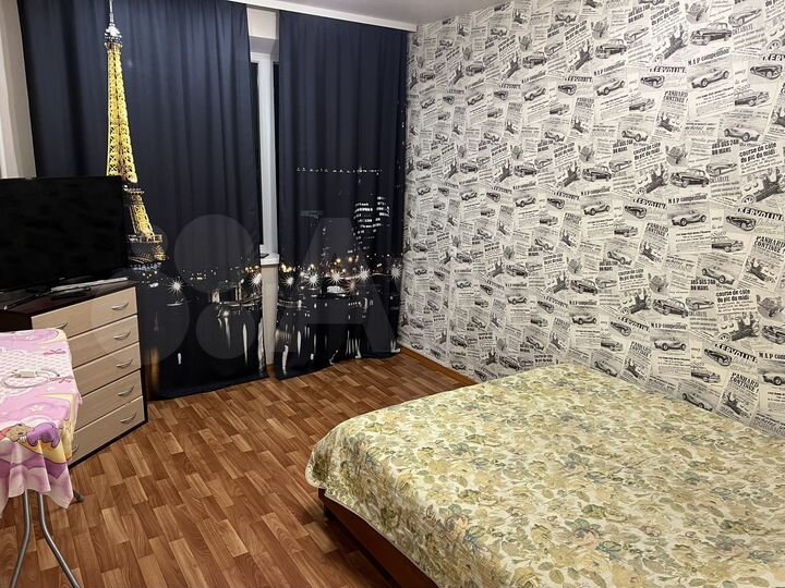 2-к. квартира, 56 м², 3/15 эт.