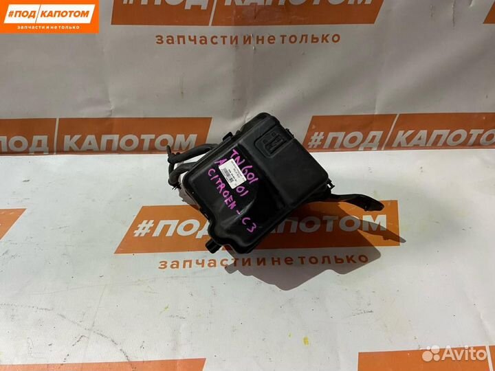 Блок предохранителей Citroen C3 2 2011