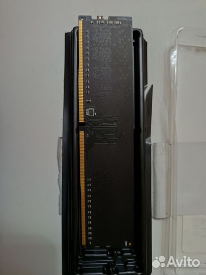 AMD Radeon R7 Performance Series (8192Mb, 2133MHz)