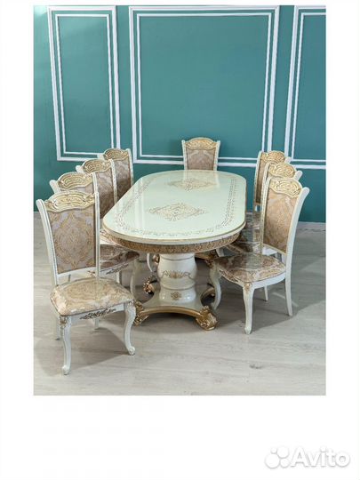 Кухонный стол