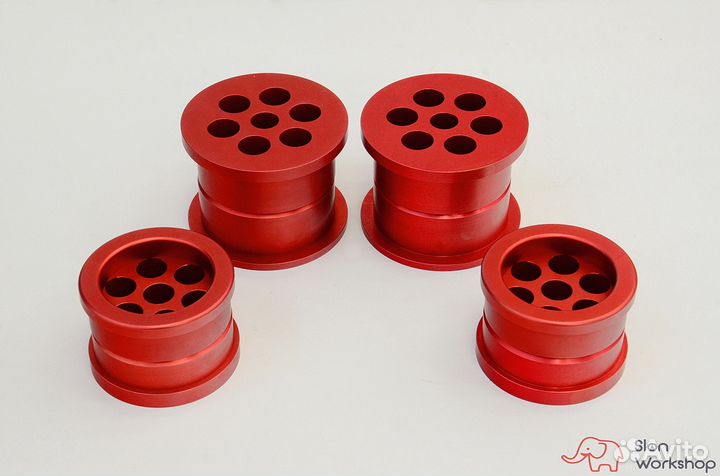 Втулки в задний подрамник BMW