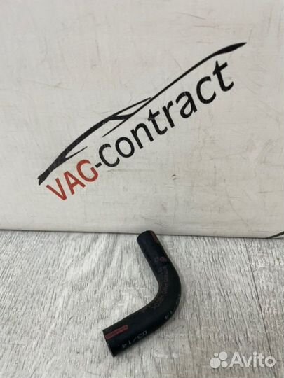 Патрубок вентиляции картерных газов Skoda Rapid