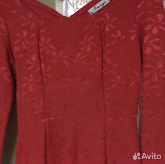 Платье-футляр кружевное Emage XS 40 новое