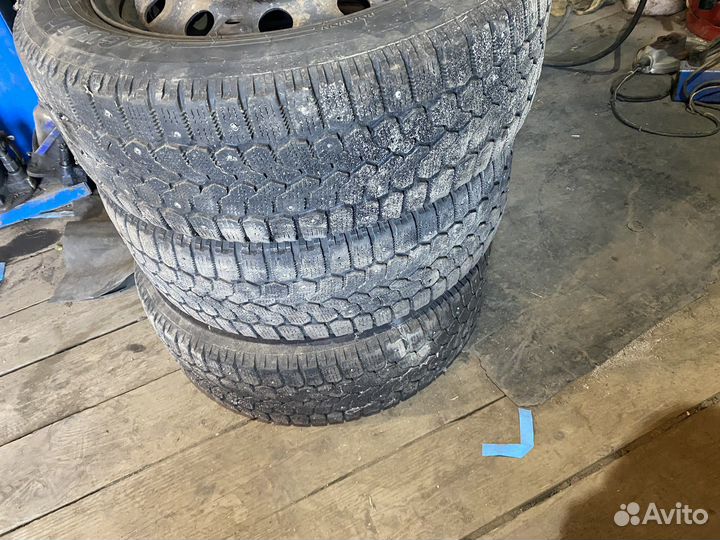 Yokohama Ice Guard Stud IG55 185/60 R15