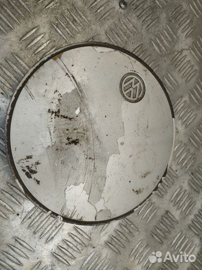 Колпачок колеса golf 2 Passat B3