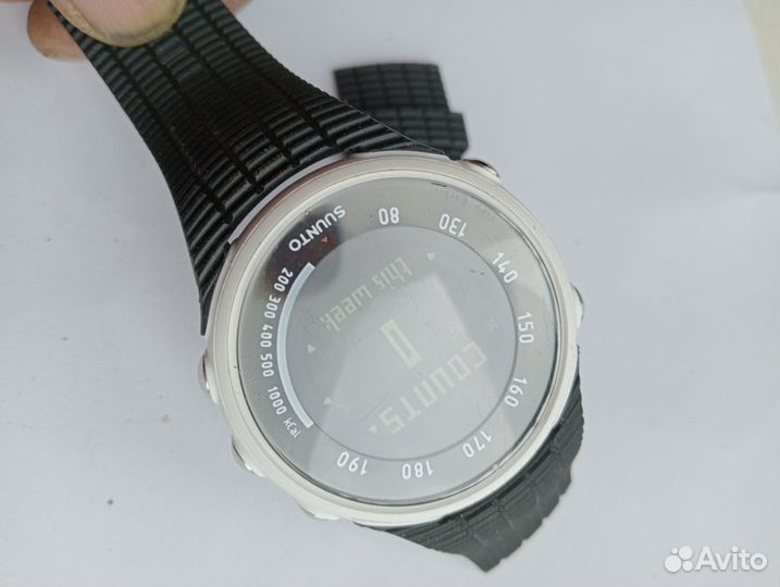 Часы для спорта фитнеса suunto t1c