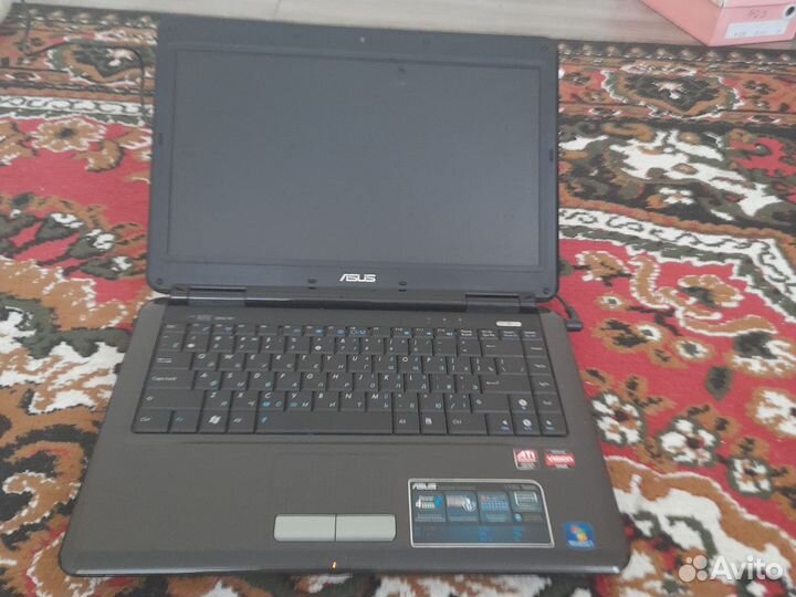 Ноутбук asus