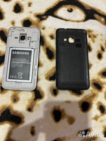 Samsung Galaxy J1 (2016) SM-J120F/DS, 8 ГБ