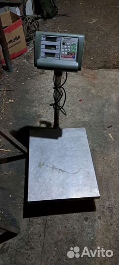 Весы торговые на 300 кг