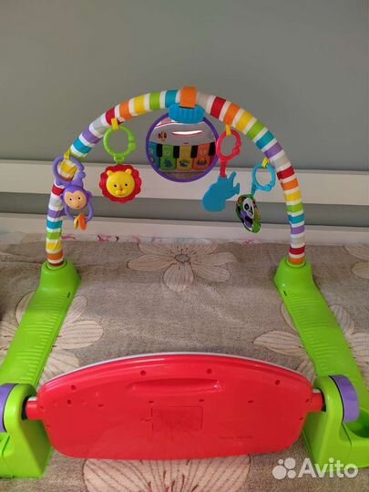 Развивающий коврик с пианино