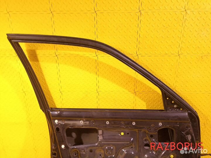 Дверь передняя левая Daihatsu Charade G200 93-99