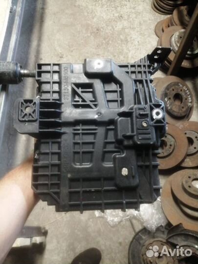 Площадка аккумулятора Kia Cerato BD G4FJ turbo