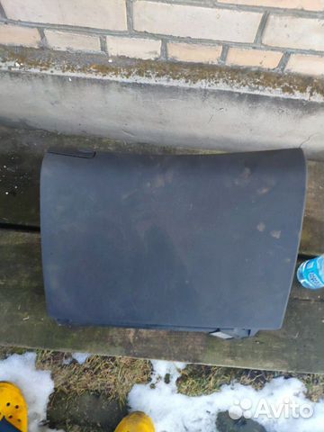 Skoda superb 2 бардачок