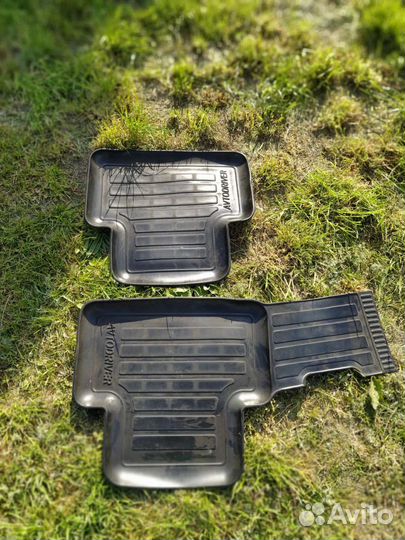 Автомобильные коврики резиновые