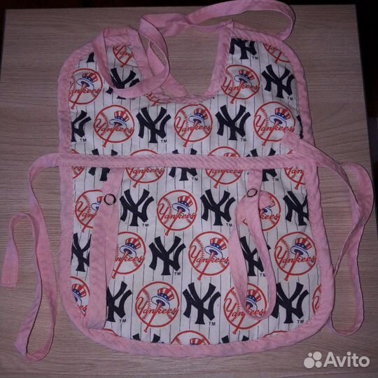 Слюнявчик Yankees StuffLand