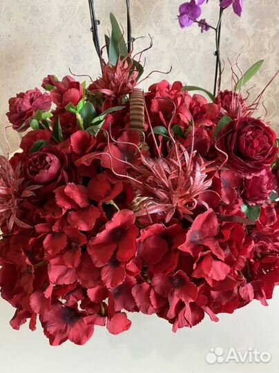 Корзина с цветами