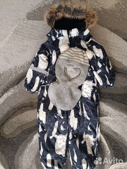 Продам зимний комбинезон Lassie